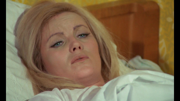 Кадры из фильма Вампирши-лесбиянки (1971)